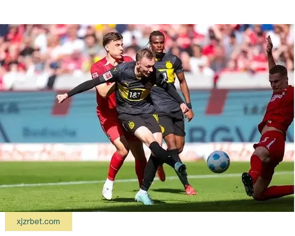 阿德耶米进球后做噤声手势挑衅球迷 引发昂达夫等人与其激烈冲突